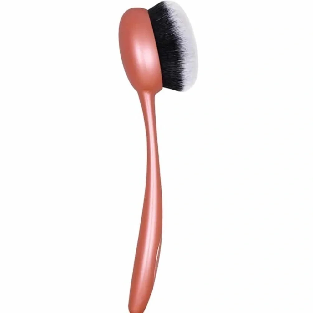 Real Techniques Blend And Blur Foundation Makeup Brush